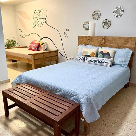 Bee Inn Puerto Rico Charming Urban Apartment In סן חואן מראה חיצוני תמונה