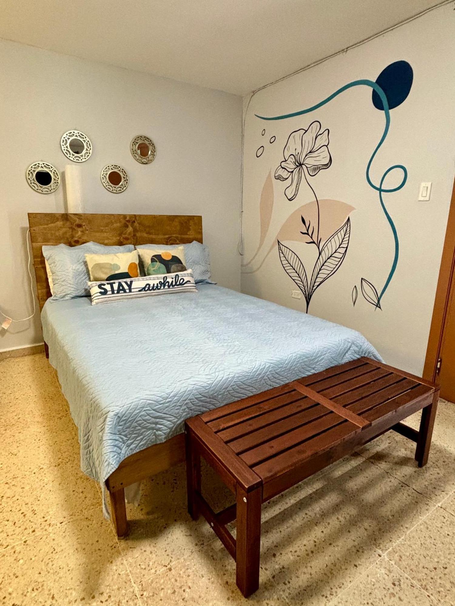 Bee Inn Puerto Rico Charming Urban Apartment In סן חואן מראה חיצוני תמונה