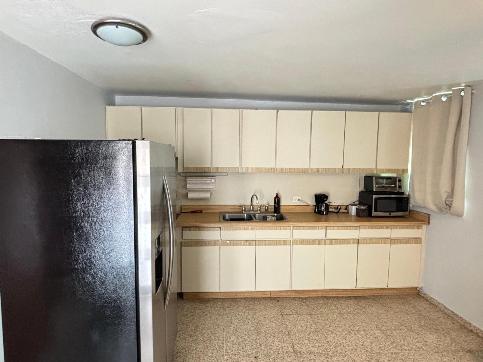Bee Inn Puerto Rico Charming Urban Apartment In סן חואן מראה חיצוני תמונה